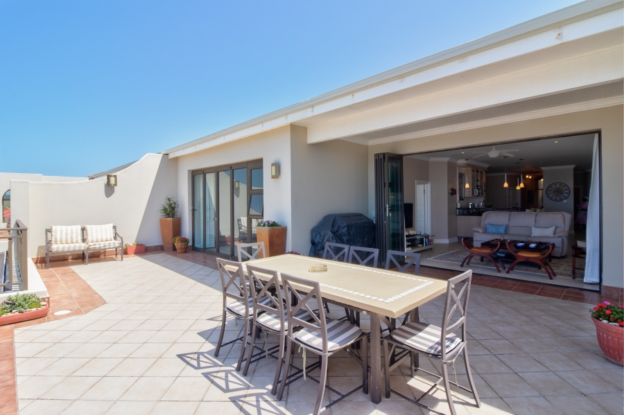 4 Bedroom Property for Sale in West Beach Eastern Cape